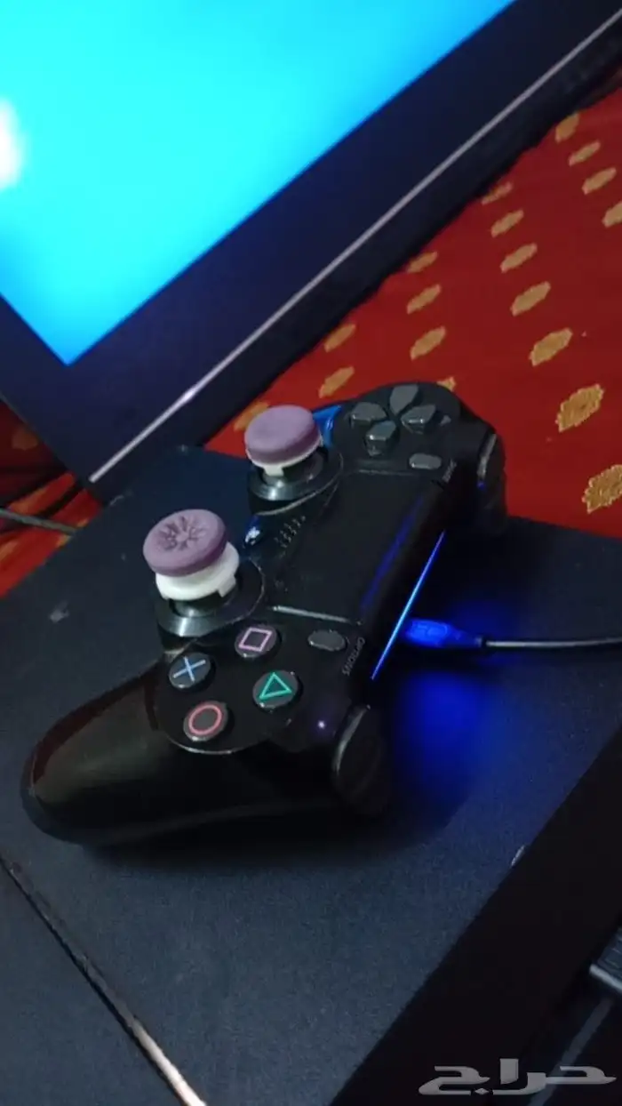 سوني بلاستيشن 4 للبيع نظيف 2