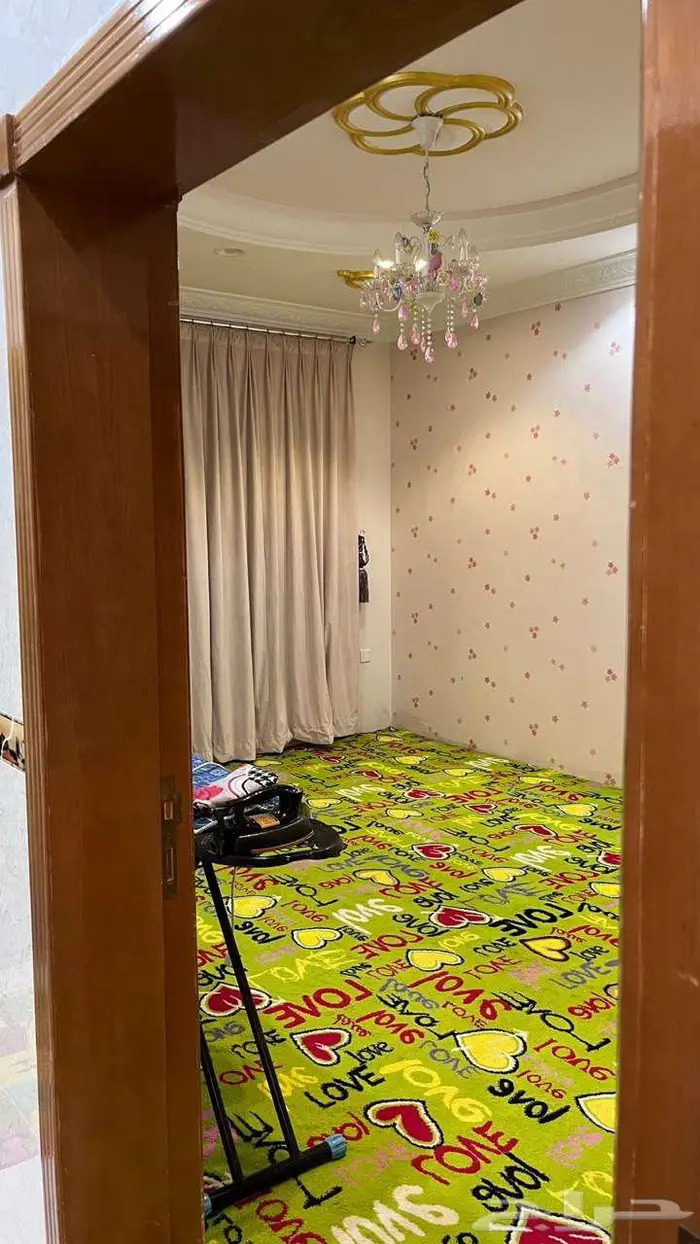 شقة مفروشة فاخرة بحوش للايجار خلف ثانوية الفواز 8