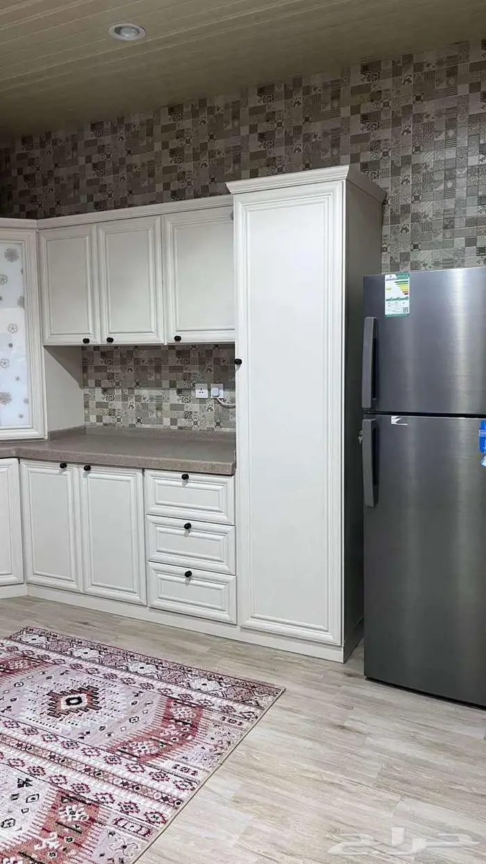 شقة مفروشة فاخرة بحوش للايجار خلف ثانوية الفواز 4