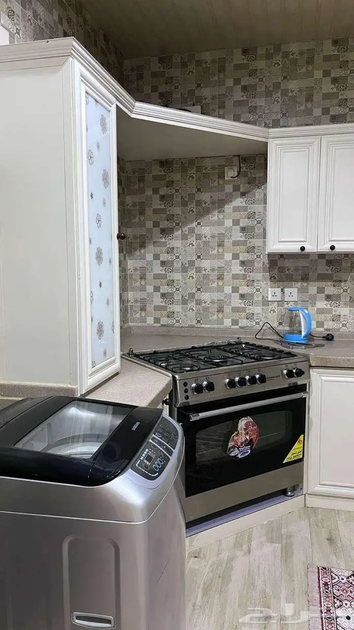 شقة مفروشة فاخرة بحوش للايجار خلف ثانوية الفواز 3