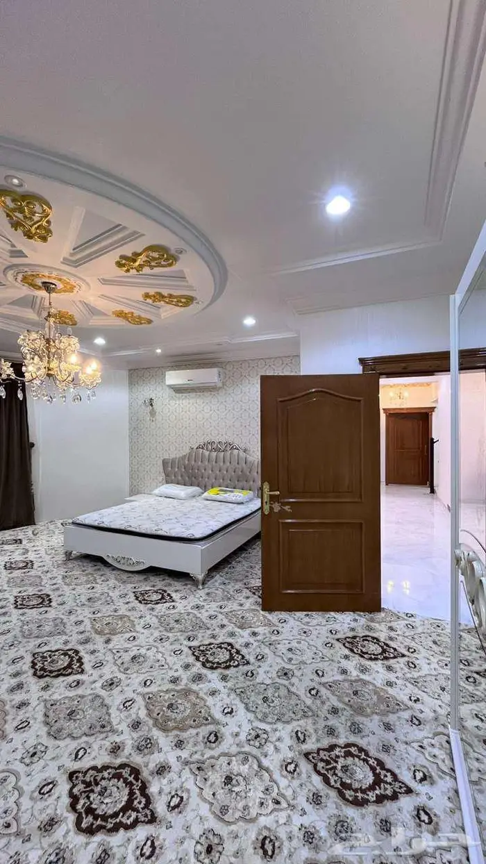 شقة مفروشة فاخرة بحوش للايجار خلف ثانوية الفواز 5