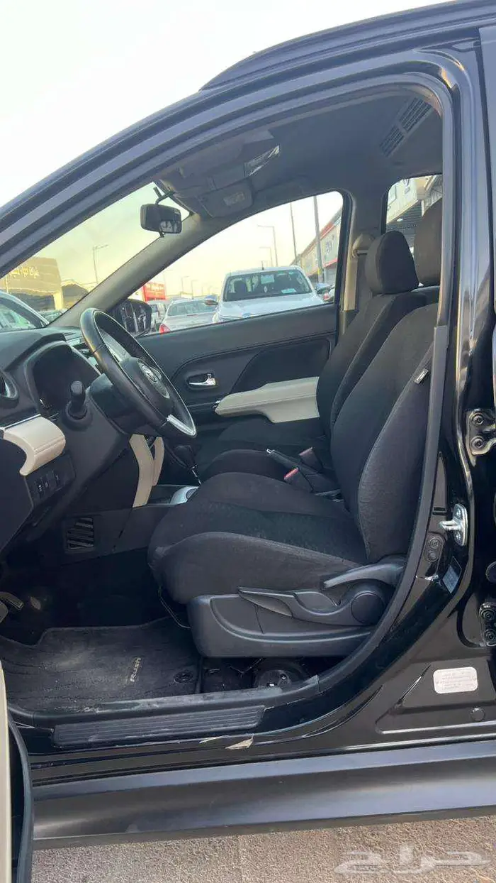 تويوتا راش موديل 2023- معرض خلف للسيارات 14