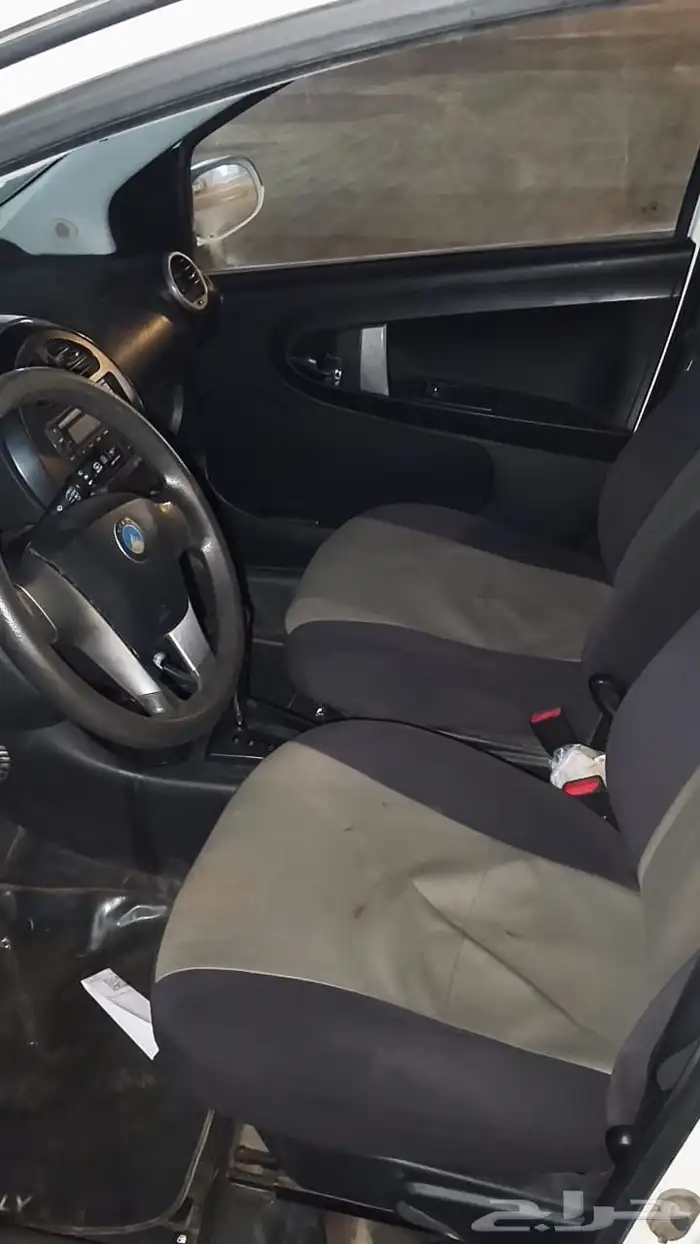 جيلي باندا 2012 6