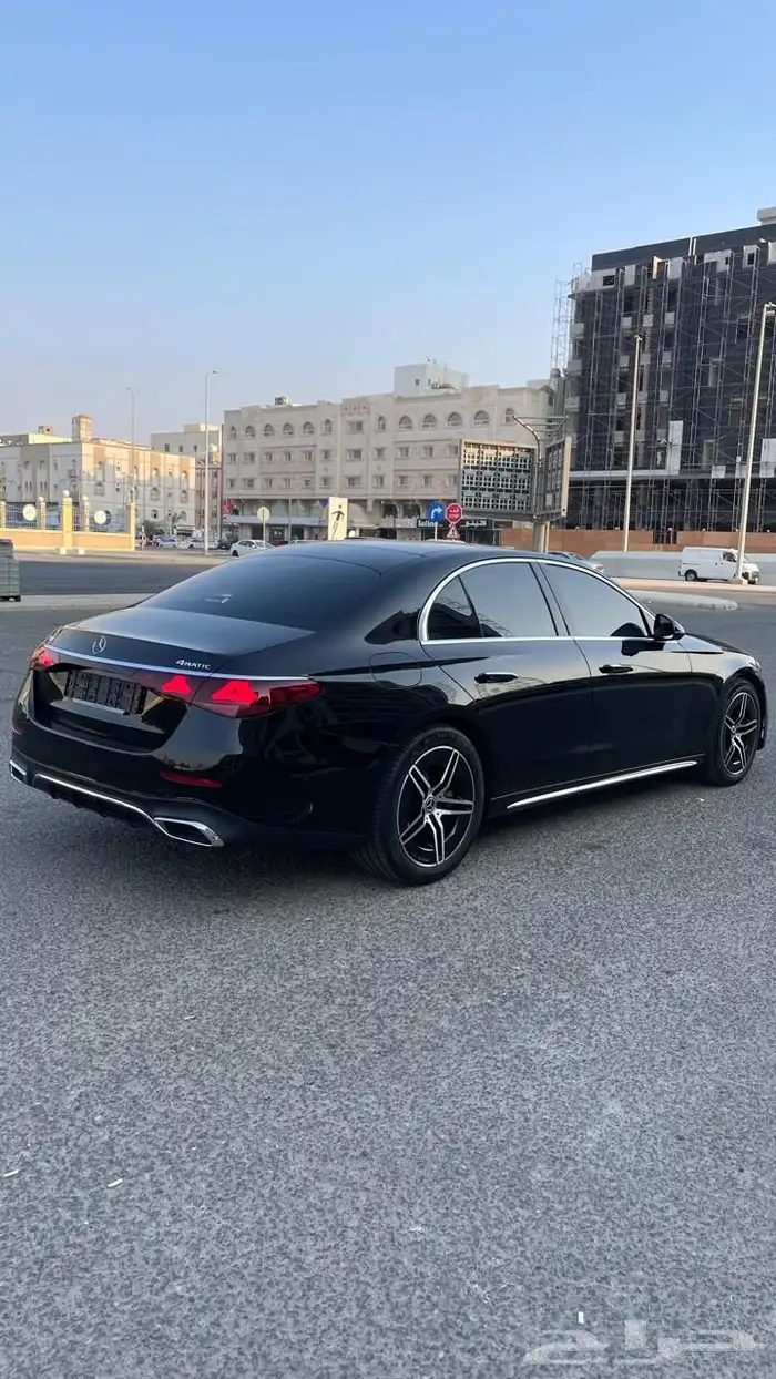 مرسيدس E300 7