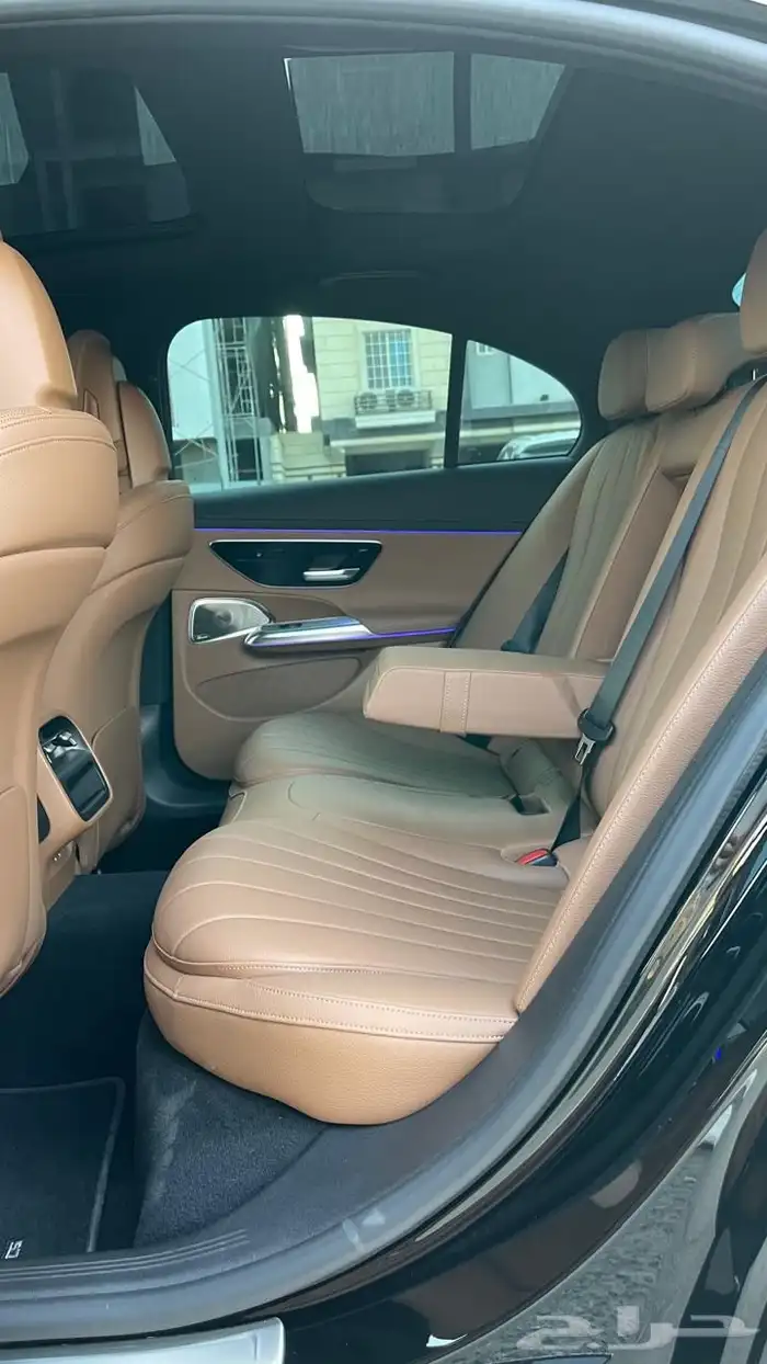 مرسيدس E300 31