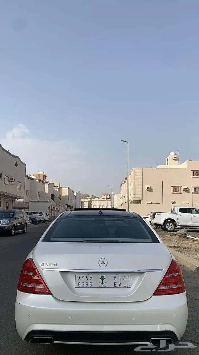 مرسيدس بانوراما 2011 لؤلؤي نظيف 2