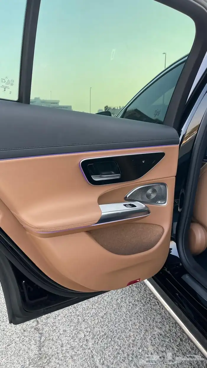 مرسيدس E300 30