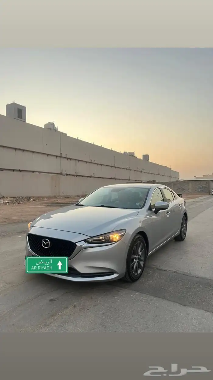 للببيع مازدا 2023 سياره نظيفة 1