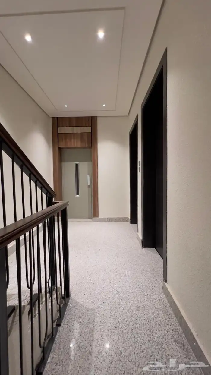 للبيع فيلا روف علوي تمليك تبوك حي الاخضر 660 الف 1