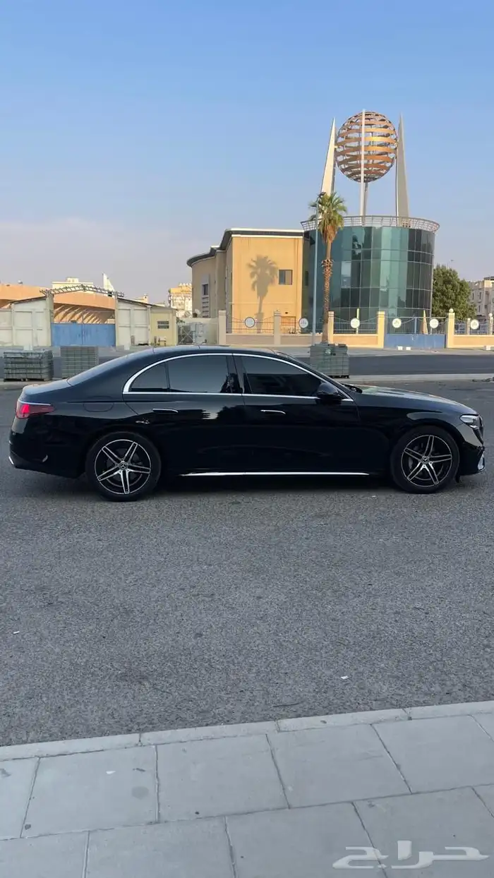 مرسيدس E300 8