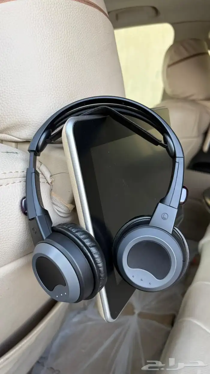 لاندكروزر 2018 نضيف 8