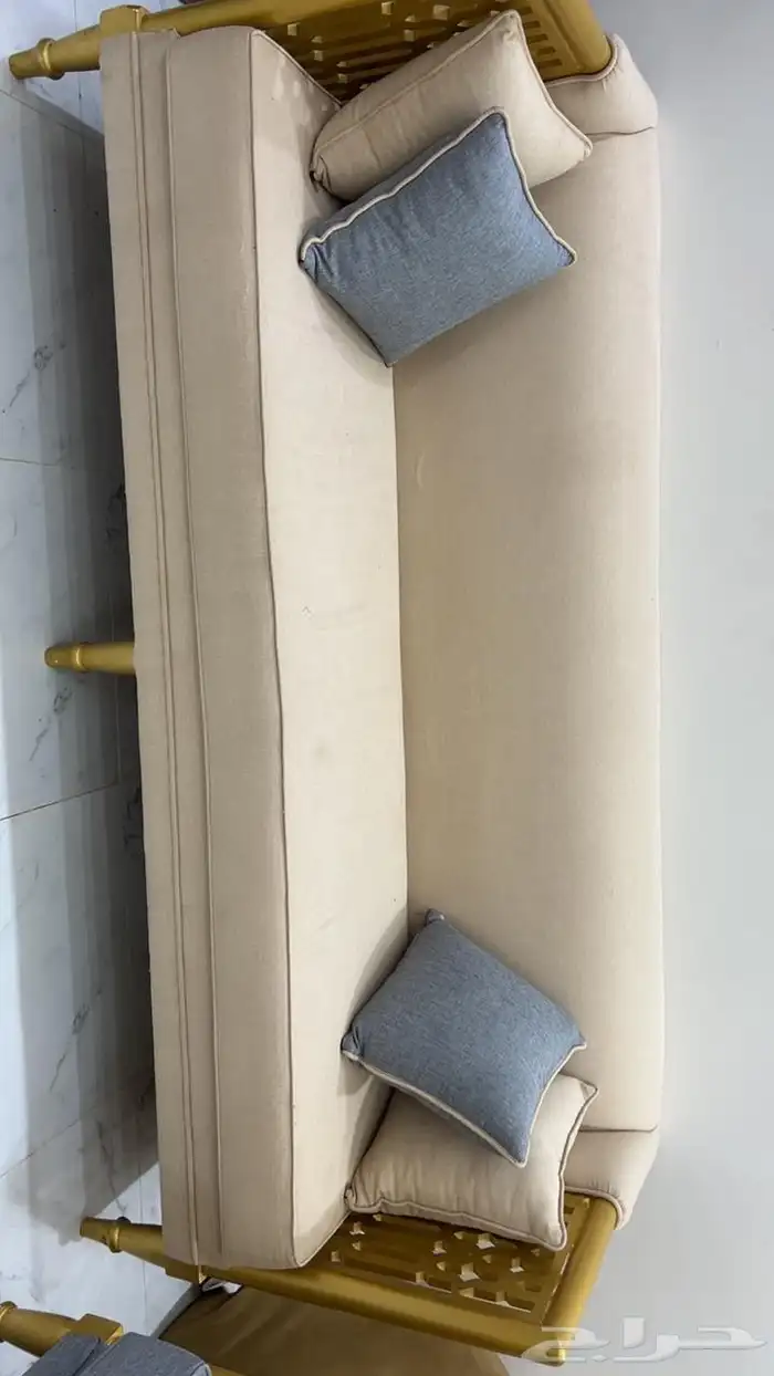 كنب للبيع يكفي 20 شخص نضيف 3