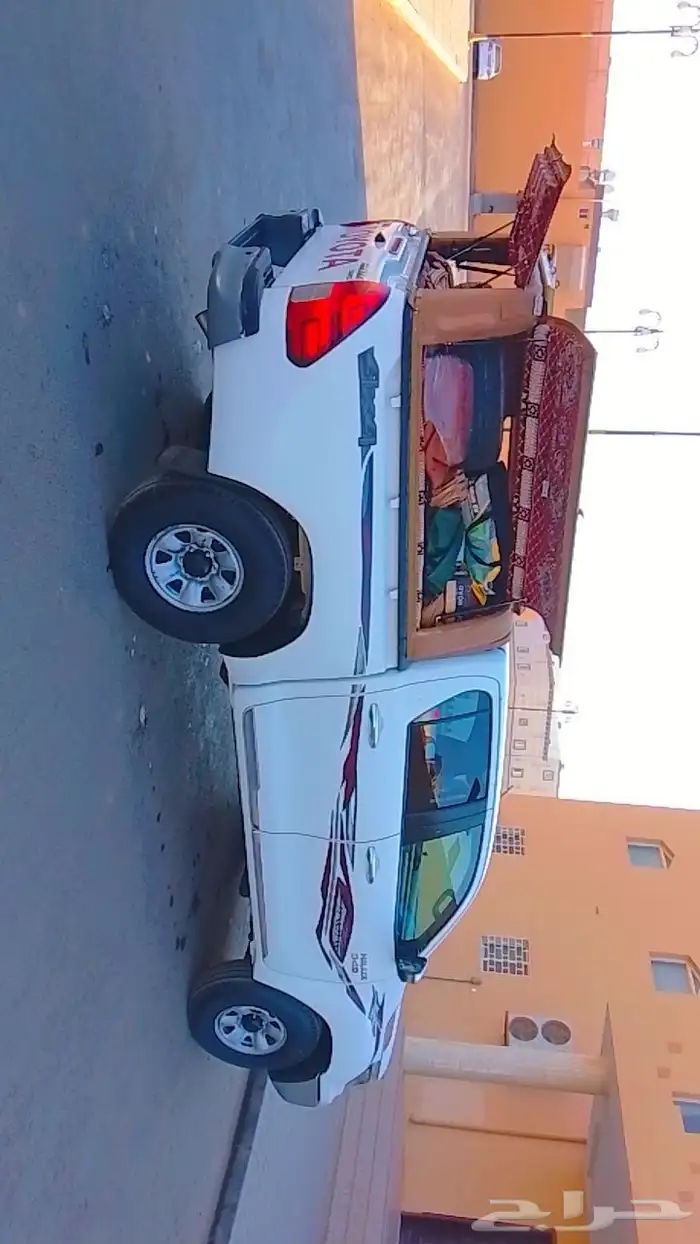 هايلوكس 2020 دبل ديزل 2800 بلد وعليها اضافات 9