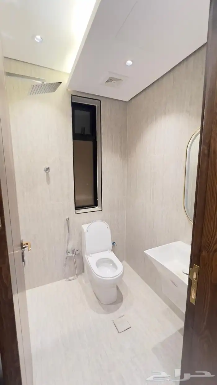 للبيع فيلا روف علوي تمليك تبوك حي الاخضر 660 الف 8