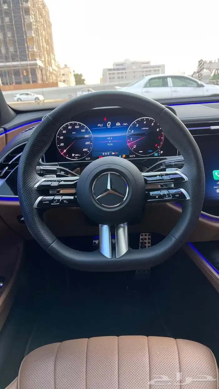 مرسيدس E300 22