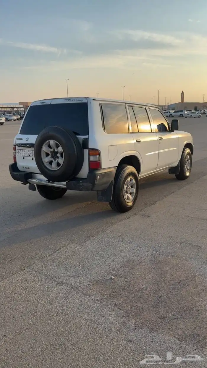 جيب نيسان ديزل 1998 2