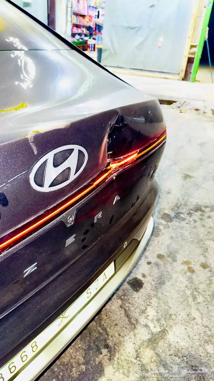 ازيرا بريميوم 2024 4