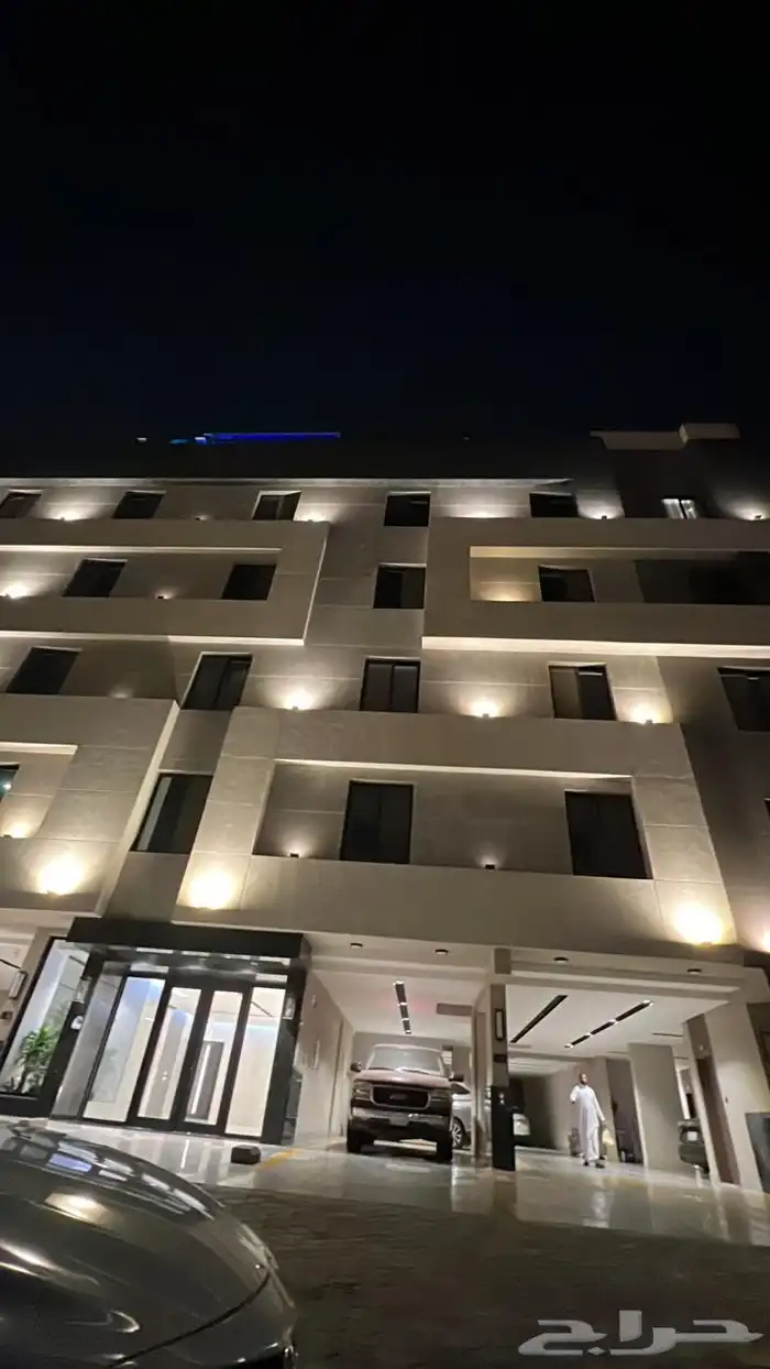 شقه فخمه ( مكيفات - مطبخ)المروه للايجار 0