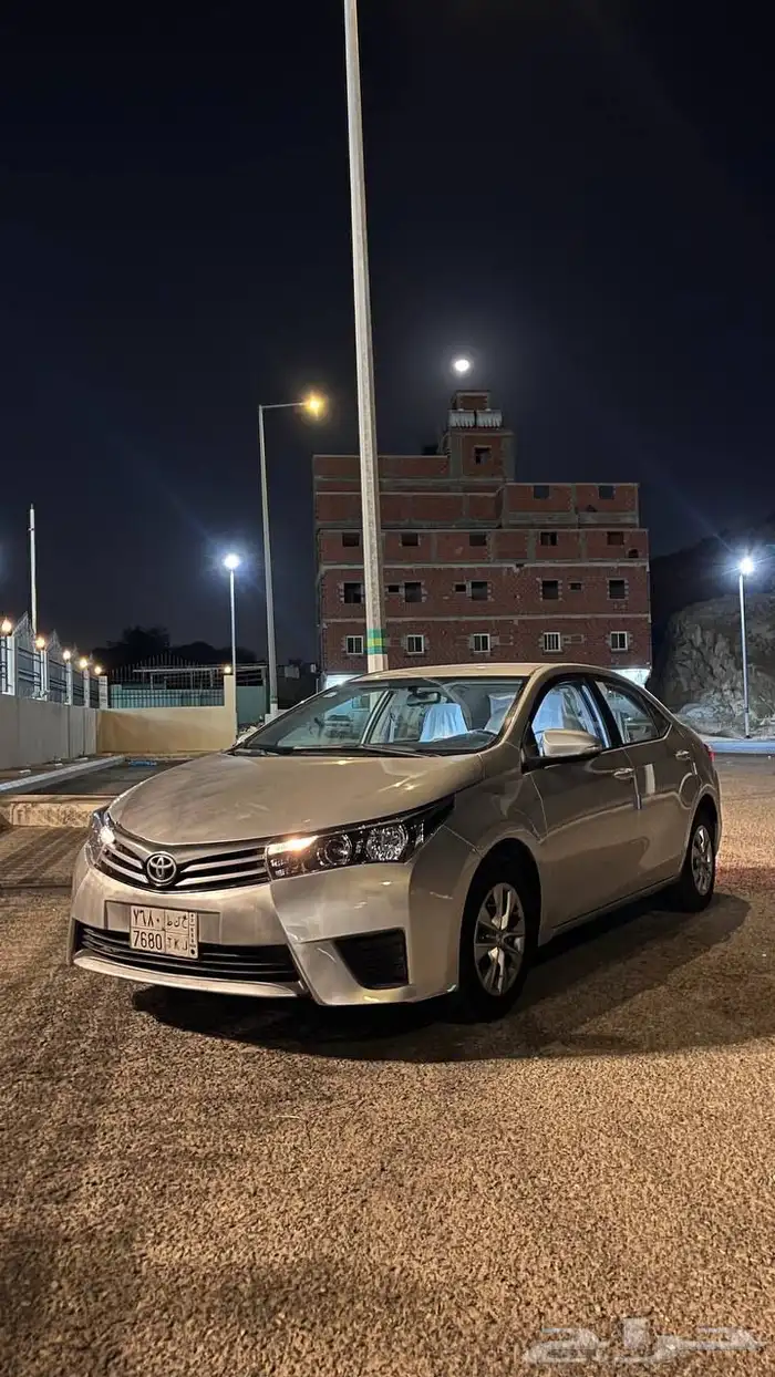 تويوتا كورولا 2015 للبيع اقساط 0