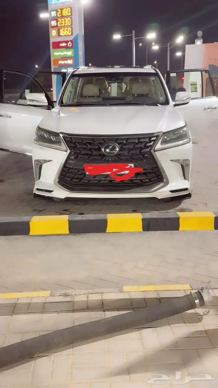 جيب لكززس2017 5