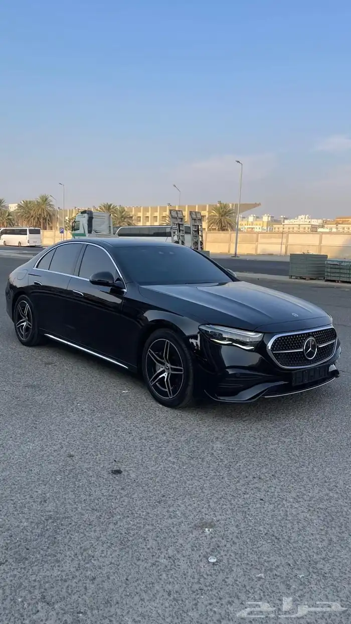 مرسيدس E300 9