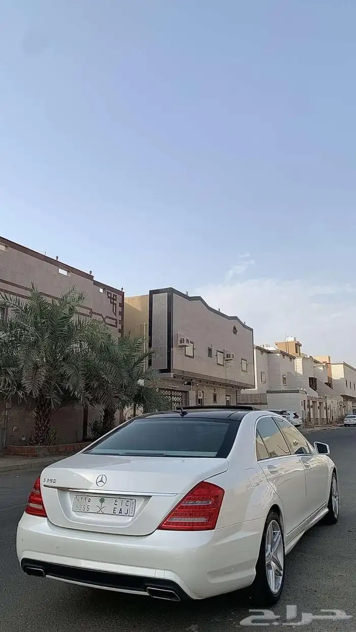 مرسيدس بانوراما 2011 لؤلؤي نظيف 1