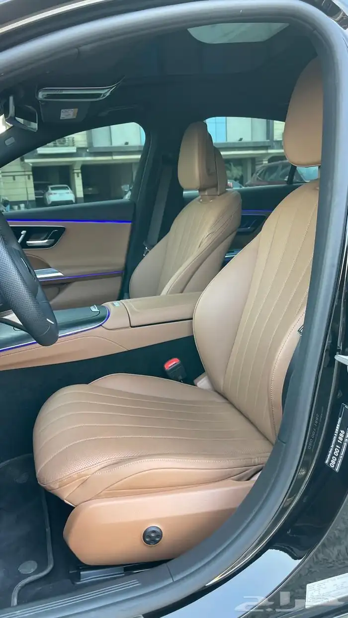 مرسيدس E300 21