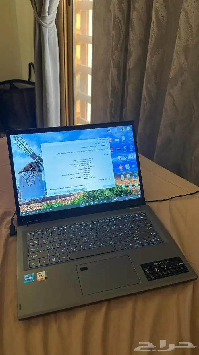 لابتوب مع القلم 0