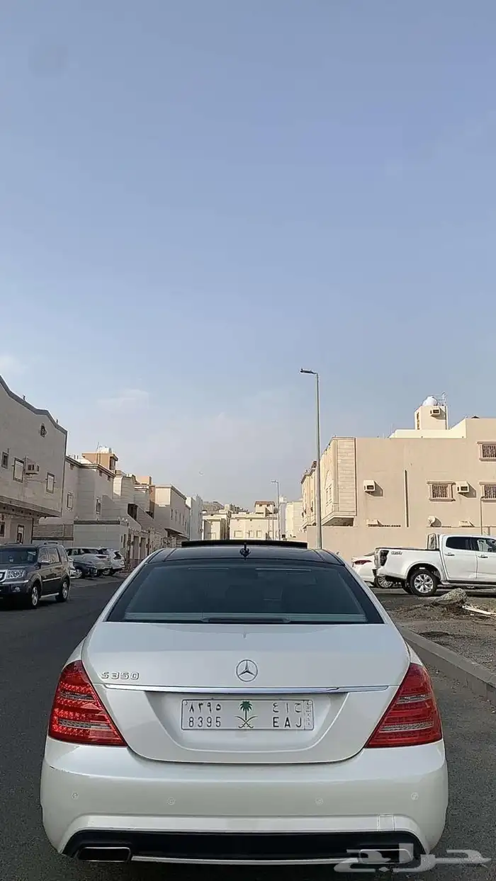 مرسيدس بانوراما 2011 لؤلؤي نظيف 18