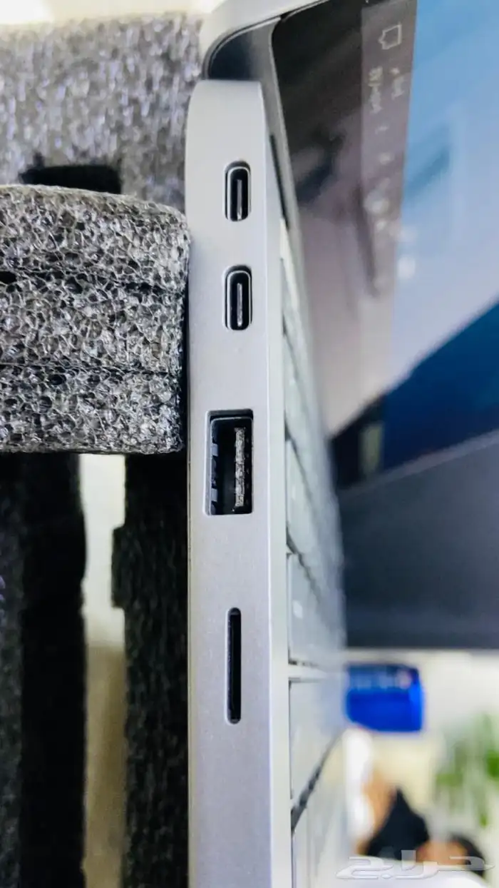 عرض فاخر   لابتوب DELL 2 في 1 رام 32 8