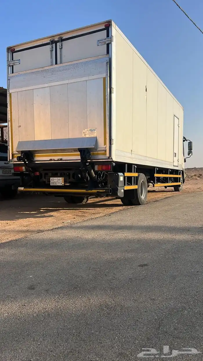 دنا لوري جامبو6 متر مقفله مغلقه دينا للتوصيل للنقل نقل توصيل 0