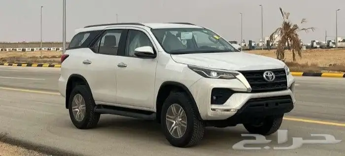 تويوتا فورتشنر بنزين 2025 VX1 متوفر بالاقساط 1