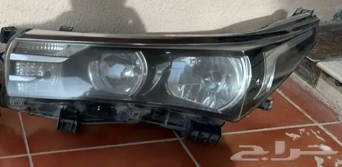 للبيع نور كرولا تايون درجه أولى يسار باب السايق 2014الى2019 0