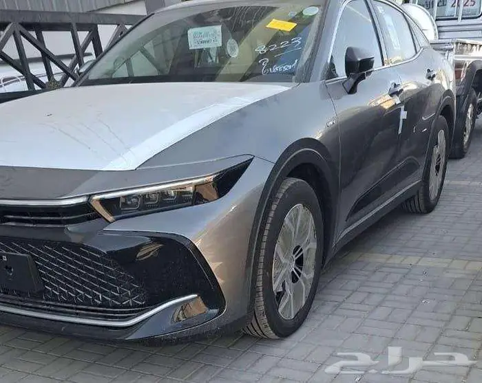 تتوفر فئات الكراون 2026 اصفار لمبيعات النقد والبنوك باقل ربح 2