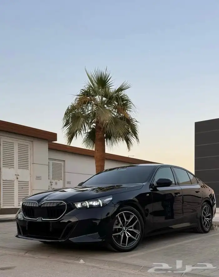 BMW 520i M kit (ضمان   صيانه مجانيه ناغي) 2