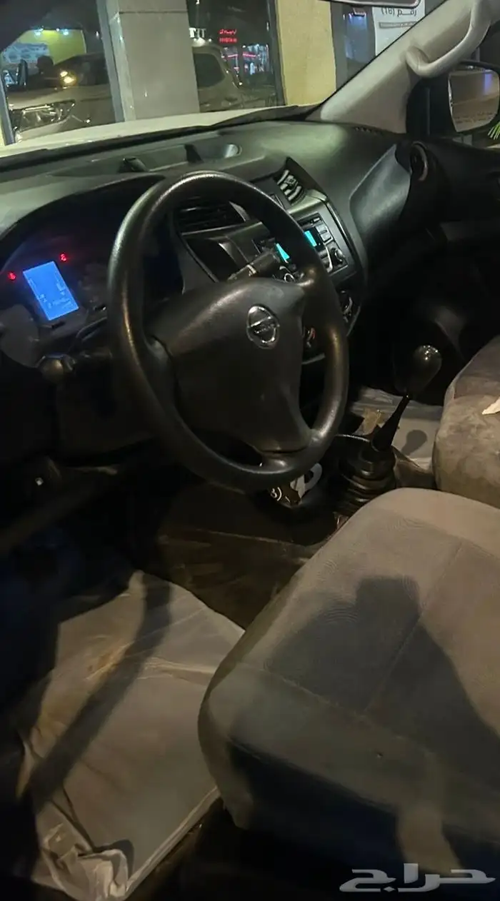 للبيع نيسان ونيت نافارا موديل 2016 7