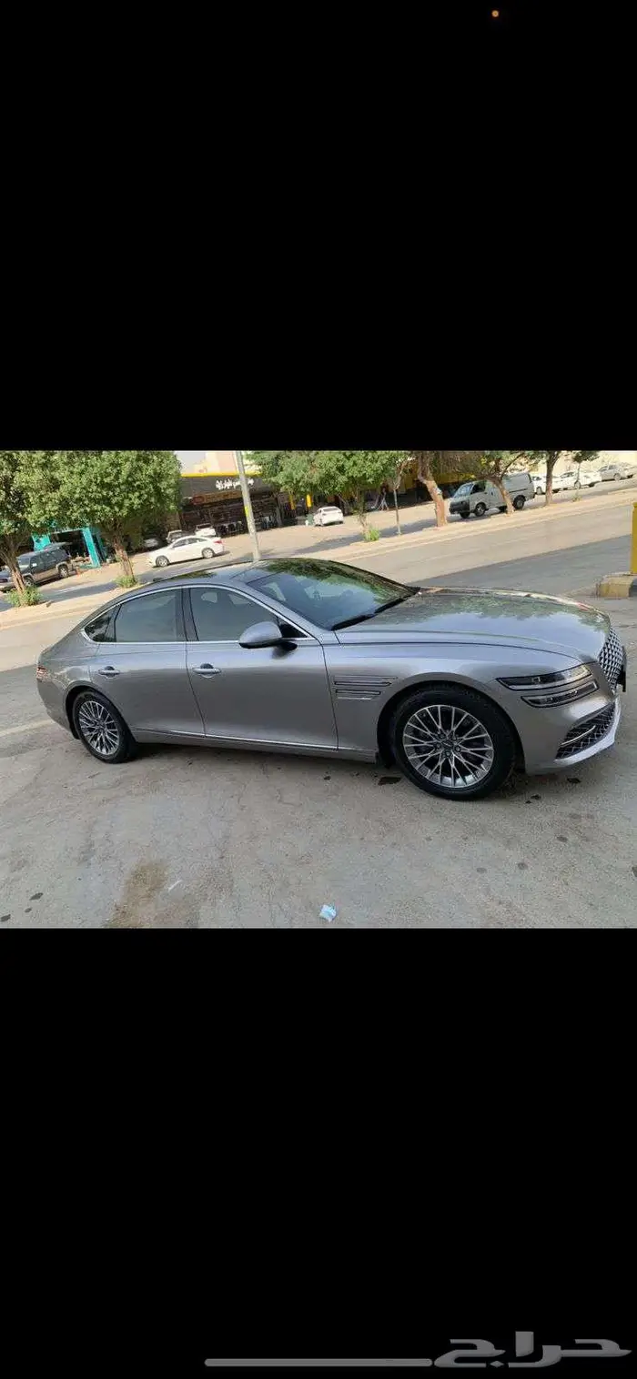 جينسس G80 2022 برستيج ممشى قليل 2