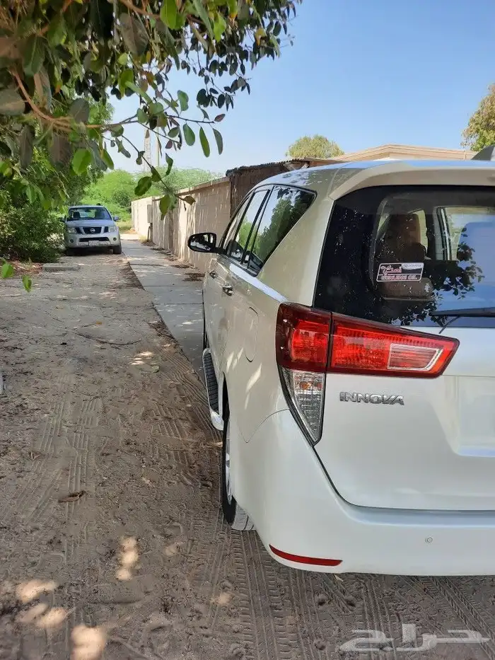 انوفا 2018 للبيع 4