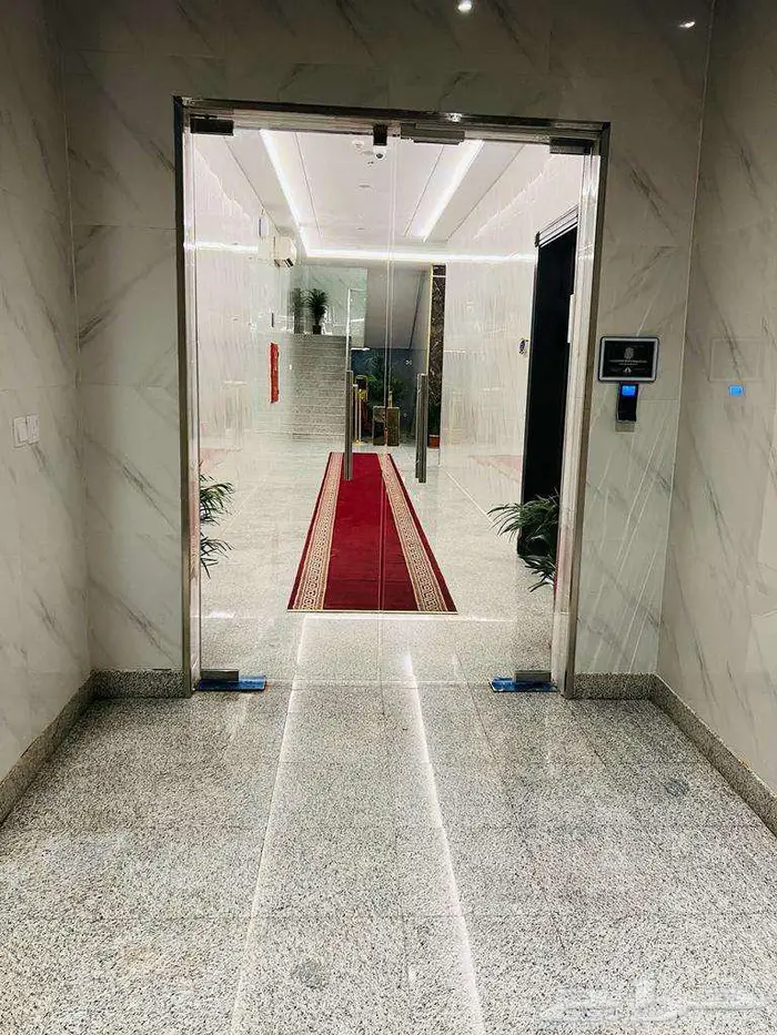 شقة مؤثثة للايجار الشهري 1