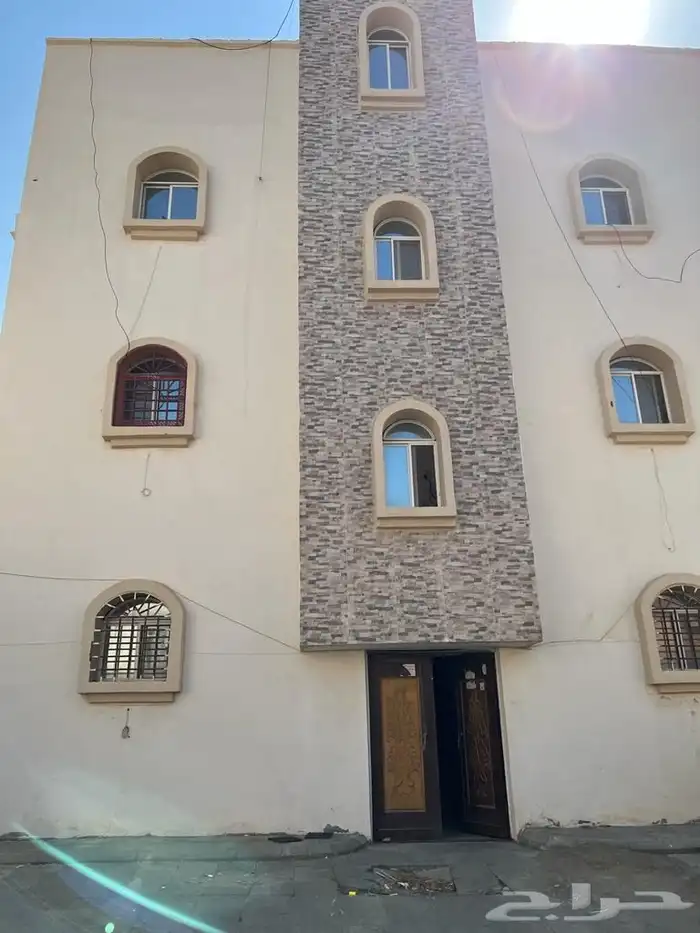 شقق للايجار عزاب وعمال وشركات جيزان حي الروضه الشمالية 0