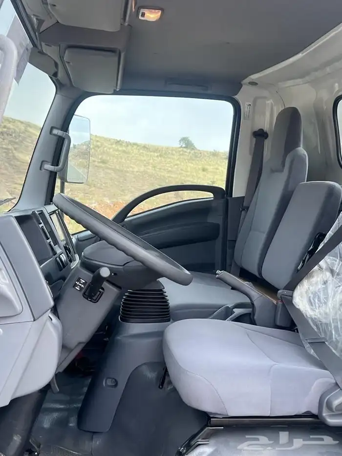 دينا ايسوزو 5متر 5طن 2025 اصفار 10