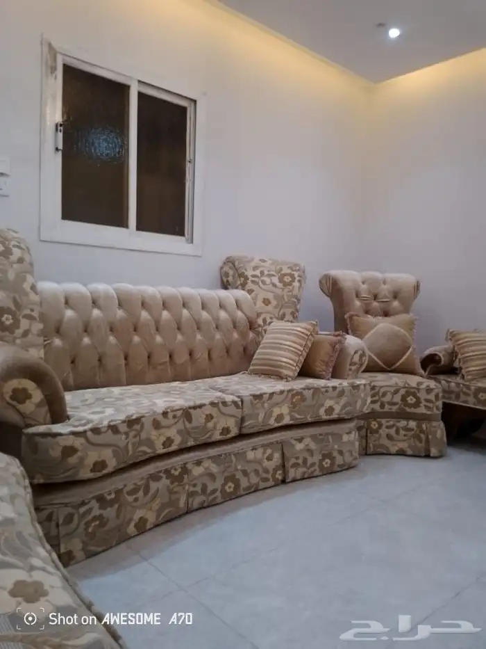 طقم كنب للبيع 8