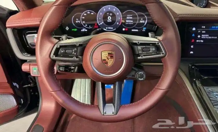 بورش باناميرا الجديدة 9