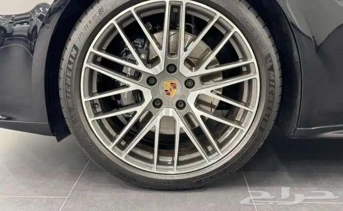 بورش باناميرا الجديدة 11