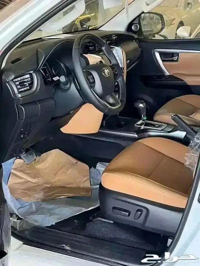 تويوتا فورتشنر VX3 بنزين فل 2025 عروض الاقساط 5