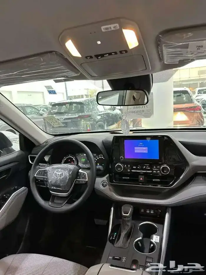 تويوتا هايلاندر GLE موديل 2025 كاش وتقيسط جميع البنوك 5