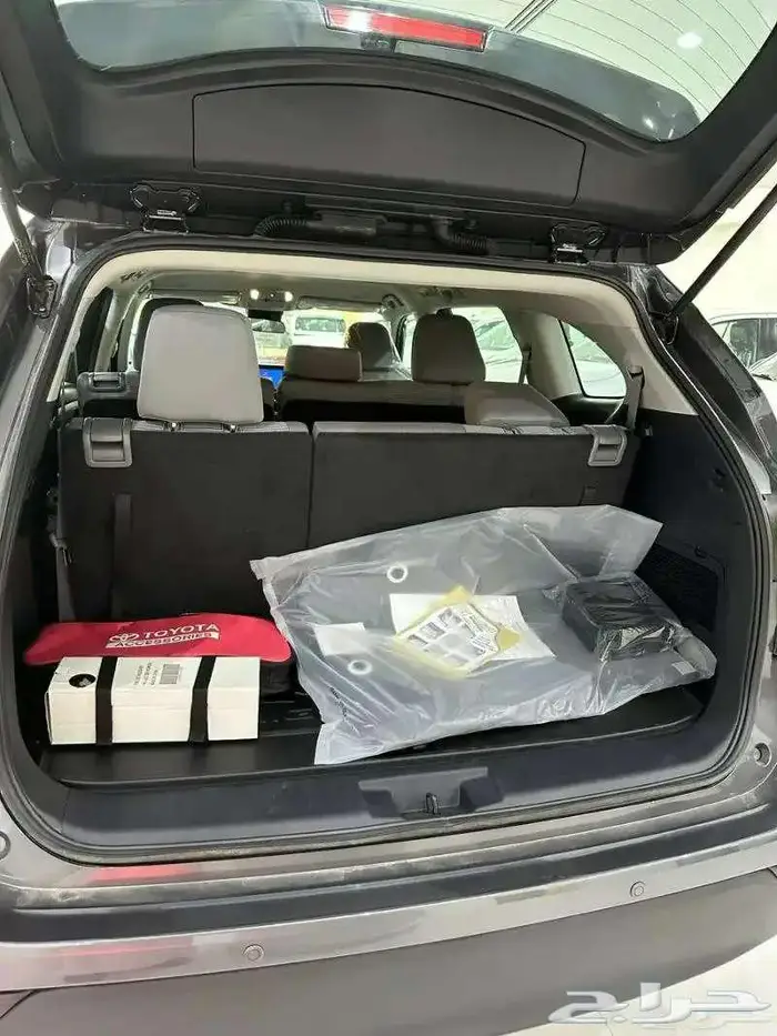 تويوتا هايلاندر GLE موديل 2025 كاش وتقيسط جميع البنوك 4