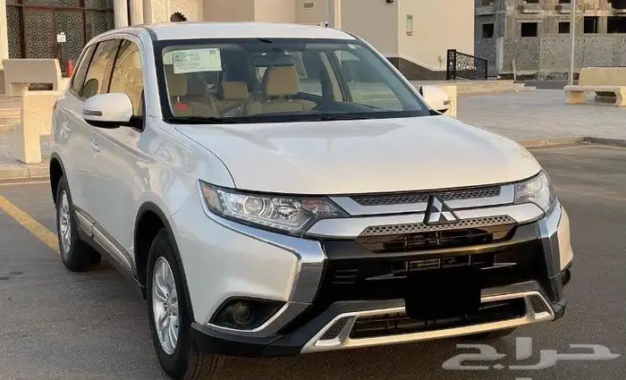 ميتسوبيشي أوتلاندر 2019 مكينة 2500 دبل 0