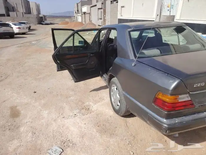 مرسيدس موديل 1993 7