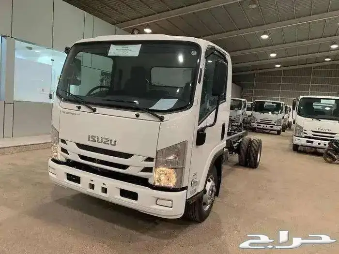 ايسوزو شاحنه 4 5 6  طن موديل 2025 كاش وتقسيط مؤسسات 0